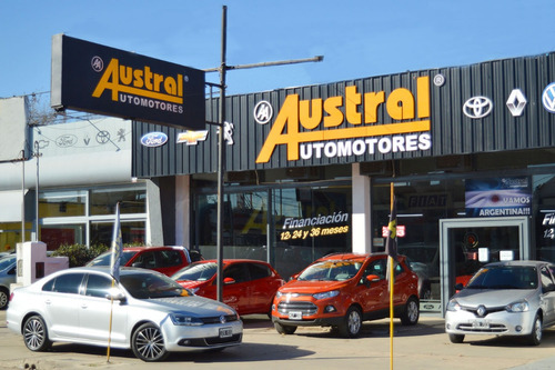 Ford Focus III 1.6 Sedan S