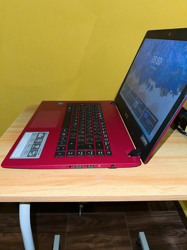Lap Top Acer Aspire 1 Celeron 4g Ram 64g Ssd (Usado)