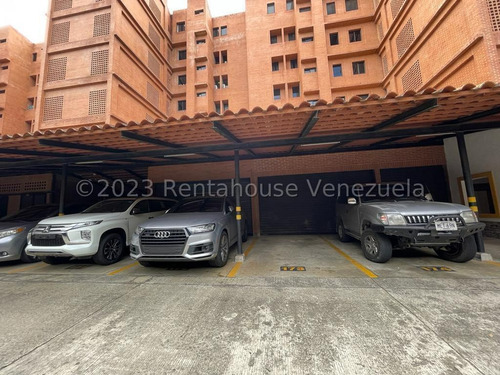 Apartamento Remodelado En Alquiler En La Lagunita Country Club De 201 Mtrs2 Pd