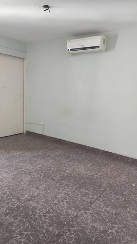 Apartamento En Venta , Avenida Fuerzas Armadas