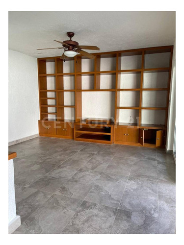 Imagen 5 de 19 de Casa En Renta En Fuentes Del Valle, San Pedro Garza García.