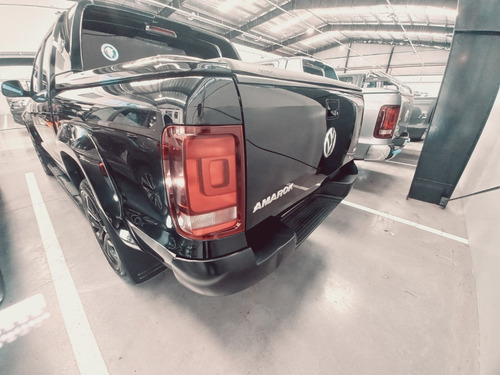 Imagen 10 de 22 de Volkswagen Amarok Black Style V6 At #dm