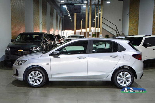 Imagem 9 de 15 de Chevrolet Onix Hatch 1.0 12v Tb Flex 2020