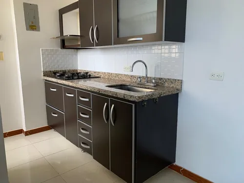 Vendo Apartamento En Parte Baja De La Loma De Los Bernal