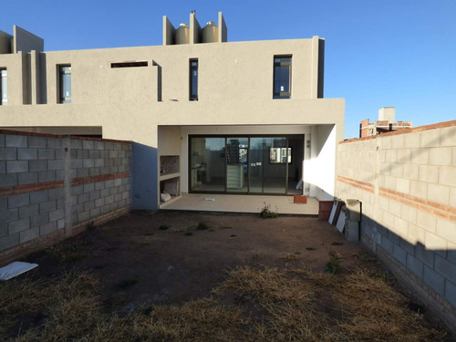 Imagen 24 de 24 de Dúplex En Venta Docta