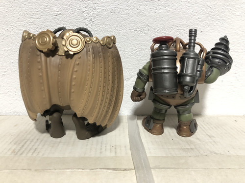 Funko Pop Bioschok Big Daddy Y Son Of Bird (Usado)