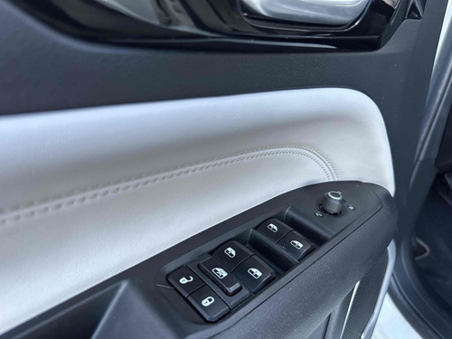 Jeep Commander 1.3 T270 TURBO FLEX OVERLAND AT6