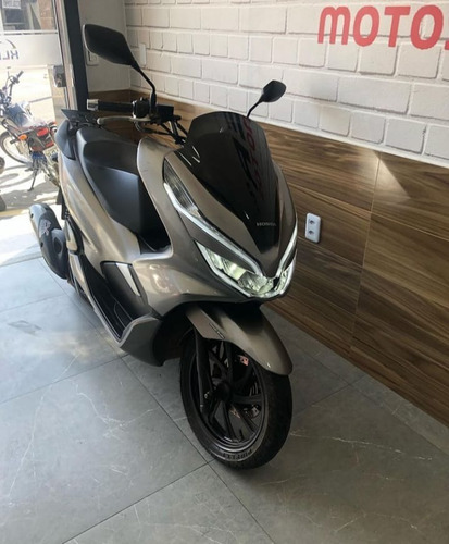 Imagem 3 de 15 de Honda Pcx 2019
