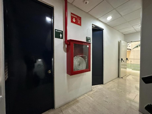 Oficinas En Venta En Lomas De Chapultepec, A Unos Pasos De Periférico