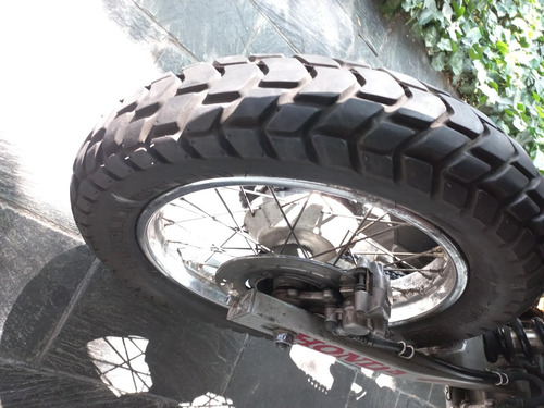 Imagen 3 de 6 de Honda Nx4 Falcon 400