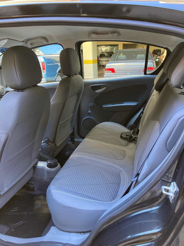 Fiat Palio 1.4 Attractive 85cv 2013