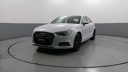 Audi A3 2.0 SELECT DCT