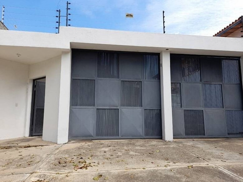 Imagen 2 de 17 de Venta Casa El Trigal 170mts. Angie Quintero 0414 4185517. Codigo 139742
