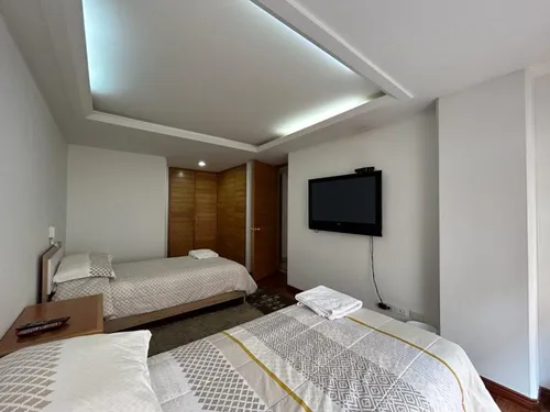 Apartamento En Venta En Chicó Navarra. Cod V11989