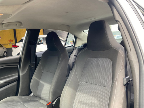 Chevrolet Onix ONIX SEDAN PLUS LT 1.0 12V FLEX 4P MEC.