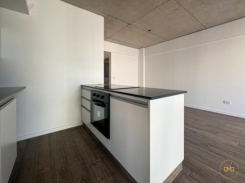 2 Amb · Suite · Toilete · Luminoso · 55m2