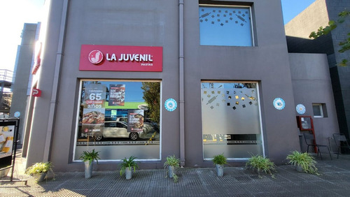 Local Alquiler Castelar 121m2 Complejo Herminia