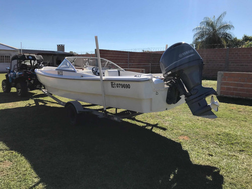 Lancha Trácker Elephant 630 Con Motor Yamaha 90hp 4 Tiempos