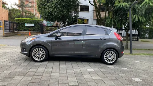 Ford Fiesta 1.6 Hatchback Titanium