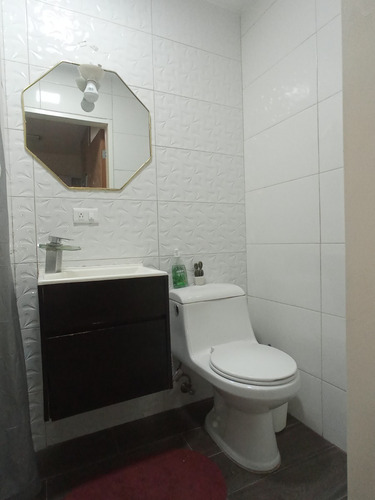 Imagen 19 de 29 de Apartamento En Guatire, La Mejor Zona, Remodelado, Concepto Abierto, Vista Panoramica, Cerca De Terminal De Pasajeros Y Centros Comerciales