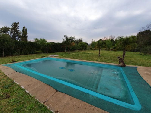 Imagen 5 de 19 de Casa Quinta, Dos Dormitorios Con Pileta En Barrio Abadia