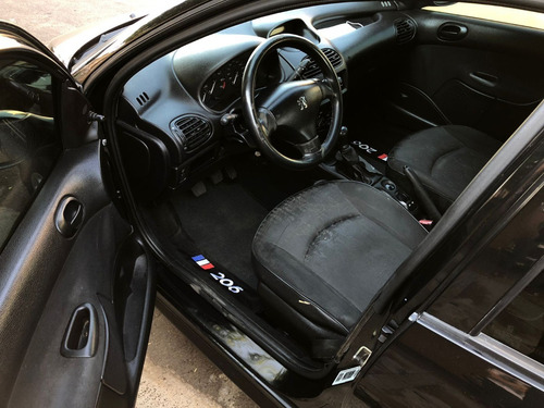 Imagem 7 de 15 de Peugeot 206 Presence Motor 1.4 Flex Completo