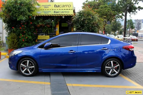 Kia Cerato Pro Sx Segunda Generación Freedom 2018
