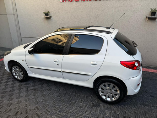 Peugeot 207 1.6 Xt