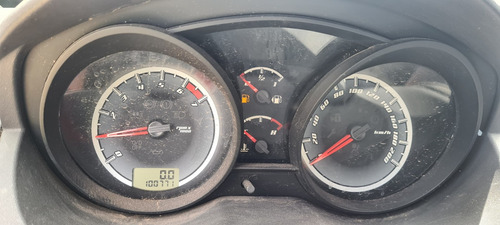 Ford Fiesta Año 2012 Chocado Por Partes Resto De Banco