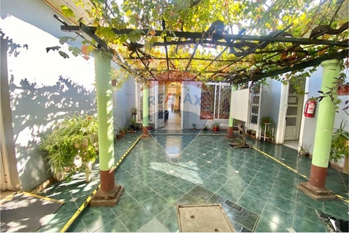 Oficina O Residencial En Recoleta