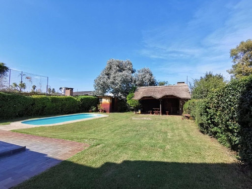 Casa En Venta De 3 Dormitorios En Barra De Carrasco