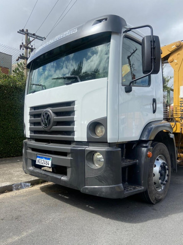 Vw 24250 6x2 Munck 25ton.