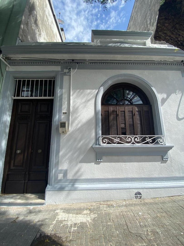 Casa Zona Reducto Rentada