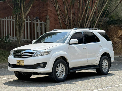 Toyota Fortuner 2.7l 4x2