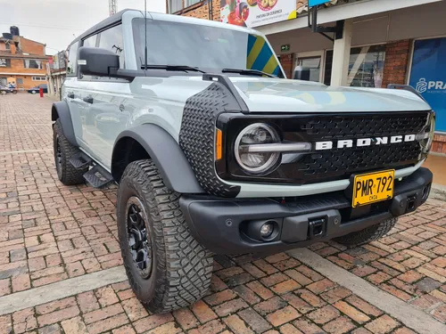 Ford Bronco Wildtrack 2.7cc AT AA 4X4