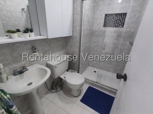 Apartamento En Venta Tucacas Falcon, Ubicado En Conjunto Frente Al Mar. Excelente Distribucion, Con Planta Electrica 100%. Agua De Pozo. Agende Su Visita. Dapo