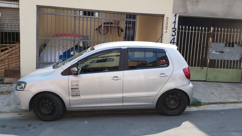 Volkswagen Fox 1.0 Vht Trend Total Flex 5p 2013