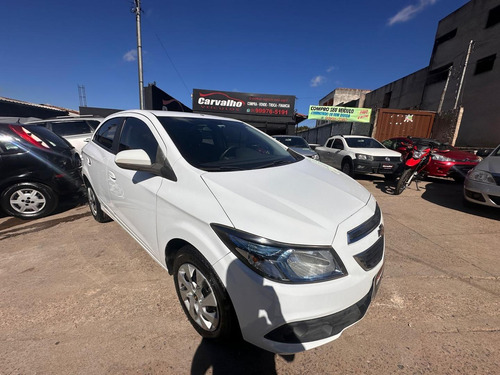 Chevrolet Onix 1.4mt Lt