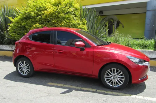 Mazda 2 1.5 Grand Touring Lx Hb