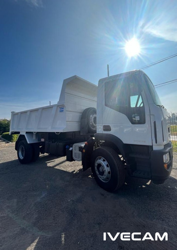 Iveco Tector Evo 170e28 ( 4185) + Volcador De 8 M3