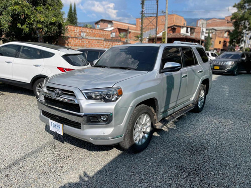 Toyota 4Runner 4.0 Limited