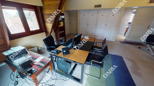 Libertador Al Rio, Chalet Sobre 2100mts. De Lote.