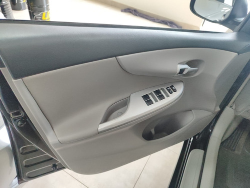 Toyota Corolla 2.0 XEi Multi-Drive S (Flex)