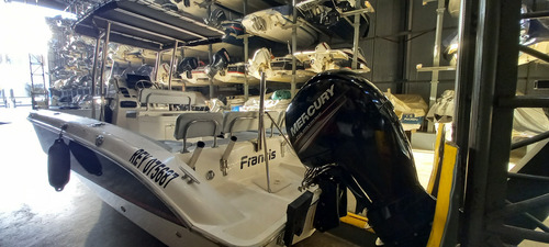 Lancha Consola Central Silver Boats 210 + Mercury 150 Hp 4t