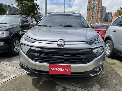 RAM 1000 BIGHORN PICKUP DC SEC 1,8 4X4