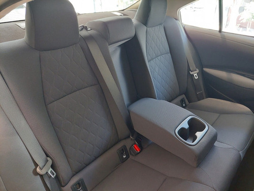Toyota Corolla 1.8 XEI HV eCVT