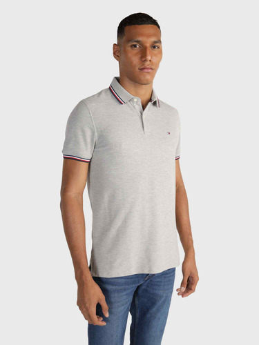 Polo Gris Con Logo Bordado De Hombre Tommy Hilfiger