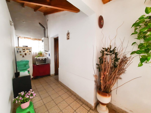Imagen 12 de 21 de Venta Casa 3 Amb 300 M2 Patio Valentin Alsina Lanus