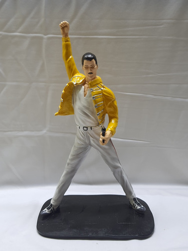 Figura Freddy Mercury Queen Cantante Banda En Resina Rockero