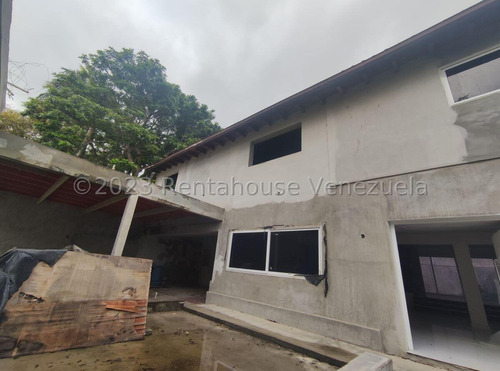 Moderna Y Amplia Casa En Venta Sorocaima Mls #23-33171 Ag